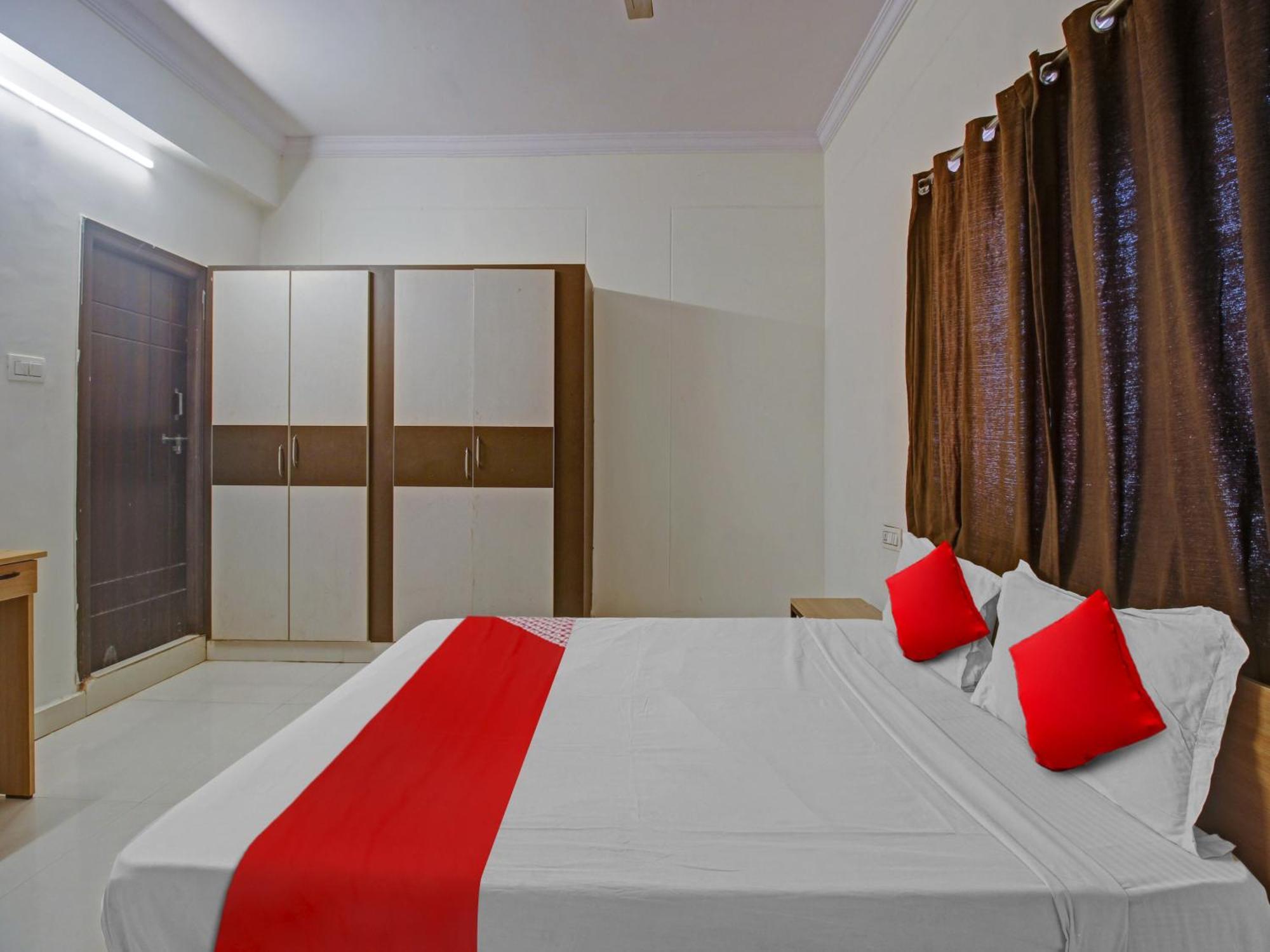Hotel O Svr Silver Key Lingampalli Exterior photo
